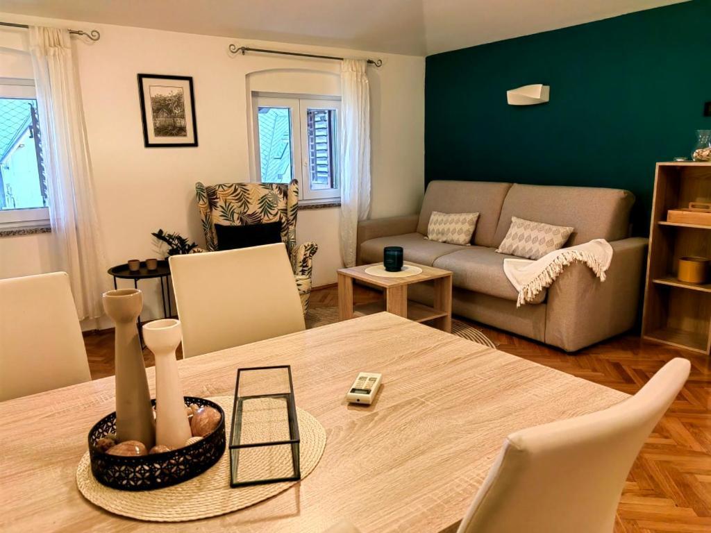 Apartment Albina Opatija Exterior photo